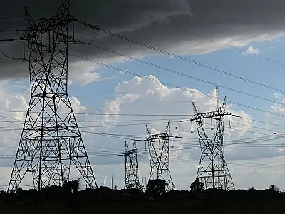 Medida Provisória promete reduzir conta de luz em 3,5% com antecipação de recursos da Eletrobras
