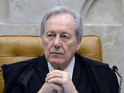 Ricardo Lewandowski aceita convite e será o novo Ministro da Justiça
