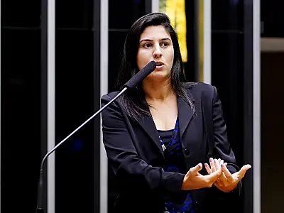 Câmara aprova, por ampla maioria, projeto que dificulta abortos legais em meninas vítimas de estupro