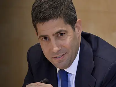 Veterano de Wall Street e crítico do Fed: quem é Kevin Warsh, escolha de Trump