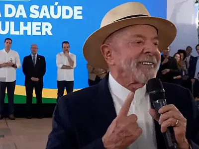 Lula adia reação ao novo tarifaço dos EUA e diz que aguardará declaração de Trump