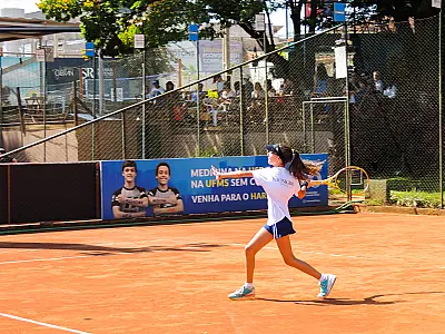 Escola Guga Campo Grande brilha na Corrida dos Campeões de tênis infantojuvenil