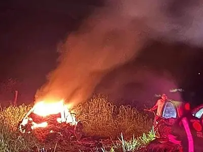 Três pessoas morrem carbonizadas após colisão frontal na BR-060