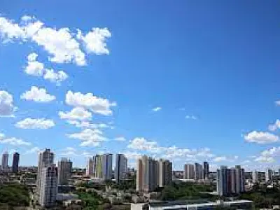 Previsão de sol com variação de nebulosidade nesta quarta-feira