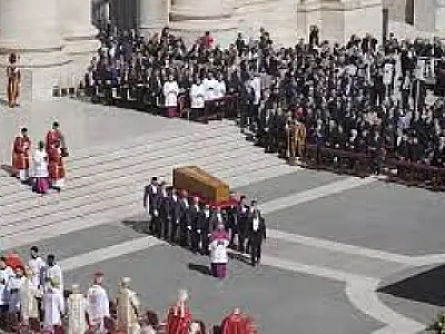 Papa Francisco é sepultado na Basílica de Santa Maria Maior, em Roma