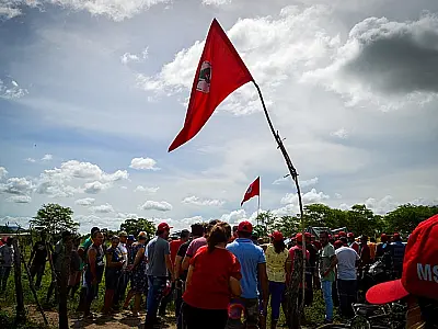 TCU investiga contratação de ONG ligada ao MST pelo governo Lula
