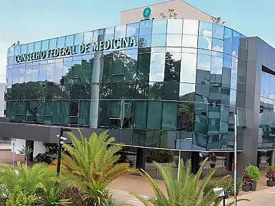 CFM estuda usar Enamed para conceder registro profissional