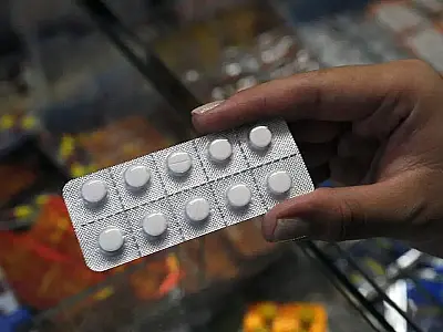 Possível reação do Brasil a tarifaço pode afetar preços de remédios