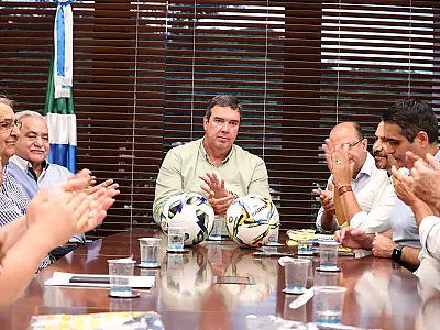 Riedel intensifica apoio ao futebol com aumento de 20% nos recursos para clubes locais