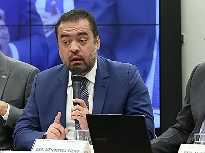 TSE retoma processo que pode cassar governador do Rio, Cláudio Castro