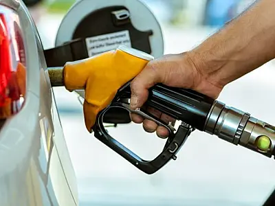 Petrobras enfrenta pressão para ajustar preços de combustíveis