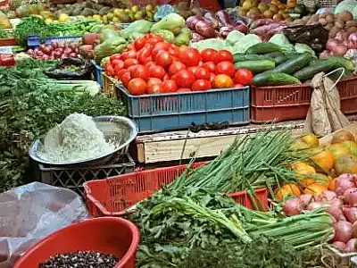Alimentação pesa e prévia da inflação registra alta de 0,11% em janeiro