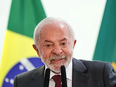 Lula inicia viagem para Espanha, Alemanha e Portugal