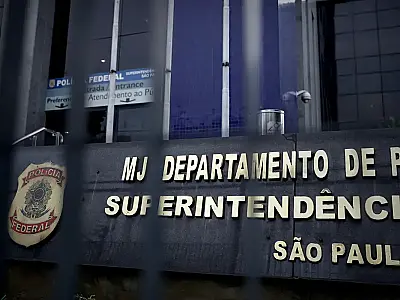 PF faz operação contra ataques cibernéticos a deputados federais