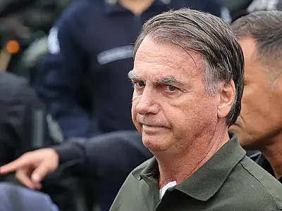 Ministro dá 20 dias para PGR analisar pedido de revisão criminal de Jair Bolsonaro