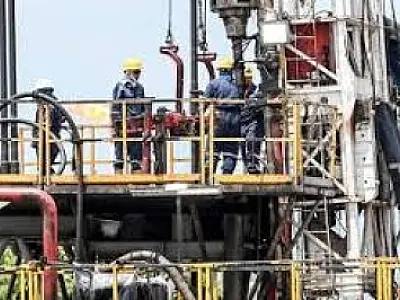 Tensão no Oriente Médio paralisa tráfego de petroleiros no golfo Pérsico