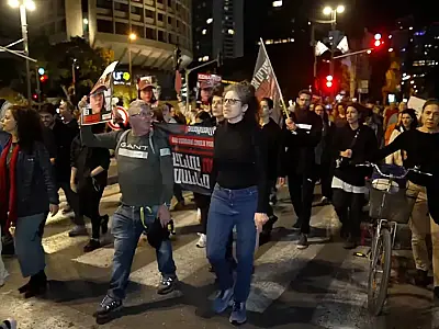 Protestos em Tel Aviv após tragédia: Exército de Israel mata 3 reféns por engano