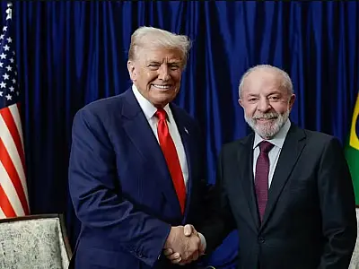 Trump parabeniza Lula pelo aniversário, mas mantém cautela sobre acordo comercial com o Brasil