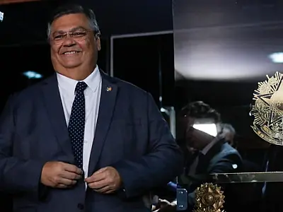 Ministro da Justiça garante vaga para o STF pelos próximos 20 anos; e Gonet para PGR