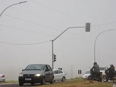 Frente fria Intensa traz chuva e queda acentuada de temperatura em Mato Grosso do Sul