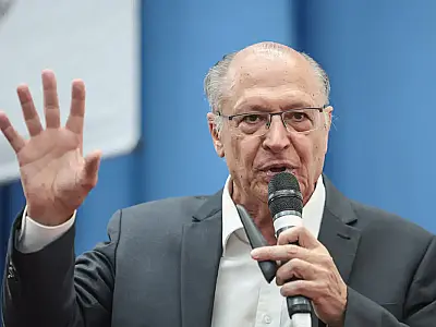 Alckmin anuncia regulamentação de salvaguardas em acordos comerciais