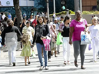 Quase 50% das mulheres brasileiras denunciam desrespeito