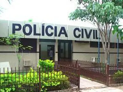 Violência é desencadeada por gesto obsceno e mulher é agredida pelo marido