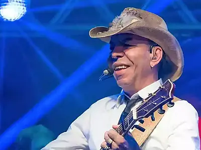 Cantor sertanejo Chrystian, da ex-dupla de sucesso "Chrystian e Ralf", morre aos 67 anos