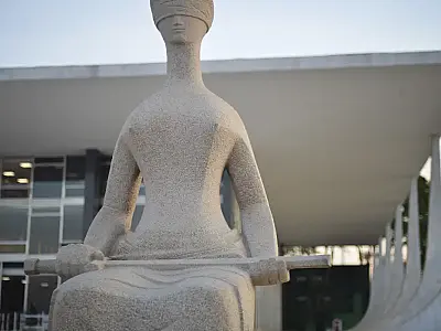 Juízes pedem adiamento de 30 dias para o corte de penduricalhos
