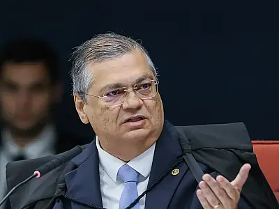 Dino manda PF investigar emendas parlamentares que somam R$ 694 mi