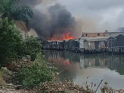 Incêndio destrói sete barracos no Dique da Vila Gilda, em Santos