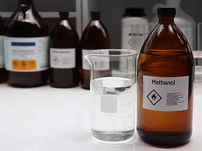 Mulher perde a visão após beber vodka adulterada com metanol; autoridades investigam casos em SP