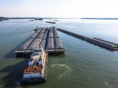 Cobrança de pedágio na Hidrovia Paraguai-Paraná pela Argentina continua: empresários buscam soluções