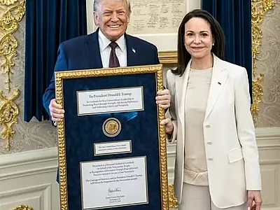 María Corina Machado entrega medalha do Nobel da Paz a Trump em gesto simbólico

