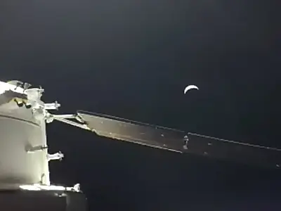 Artemis II realiza queima de propulsores e ajusta trajetória de retorno à Terra