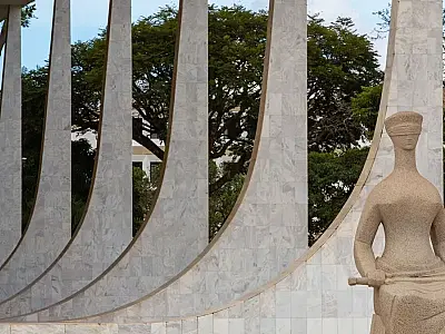 Governo federal busca derrubar trechos da "PEC dos precatórios" no STF
