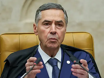 Polêmica no STF: católicos exigem anulação de voto de Barroso sobre aborto