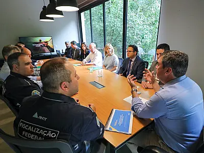 Governador de MS busca solução para BR-163 em reunião com ANTT e CCR MSVia