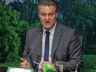 Ministro da Agricultura anuncia que arroz importado estará nos mercados brasileiros em até 40 dias