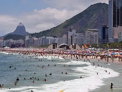 Sambistas farão shows na praia de Copacabana em janeiro
