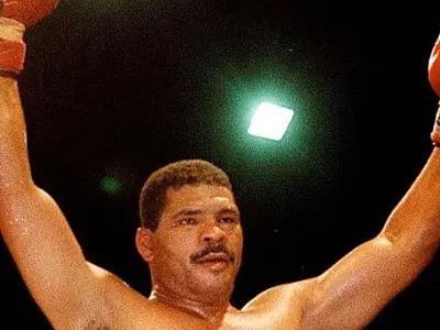 Morre Maguila aos 66 anos, ícone do boxe brasileiro