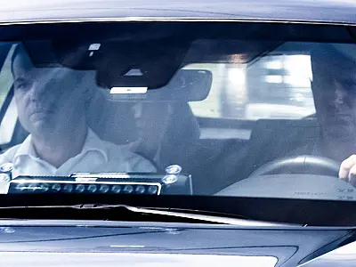 Após encontro com Bolsonaro, Tarcísio reafirma foco na reeleição em São Paulo e apoio a Flávio