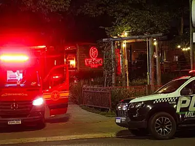 Em ataque furioso após advertências por fumar, cliente deixa rastro de destruição em restaurante