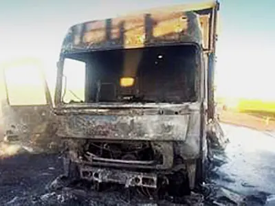 Incêndio atinge carreta com caminhões da Copa Truck a caminho de Campo Grande