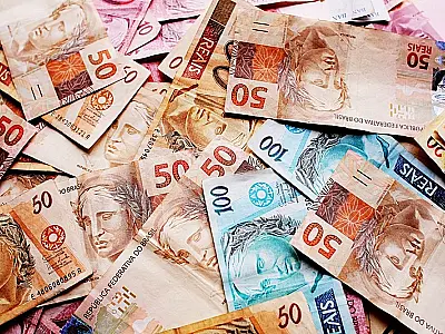 Pagamentos do abono salarial já estão em andamento em todo o país