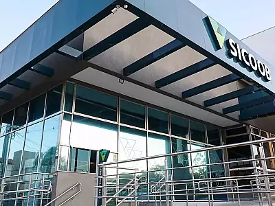 Ladrão invade agência bancária em Campo Grande e leva R$ 12 mil em notebooks