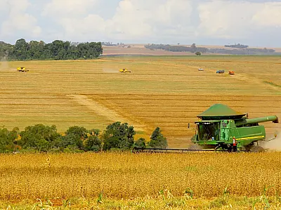 Governo Lula taxa o agronegócio e setor fica em total alerta vermelho