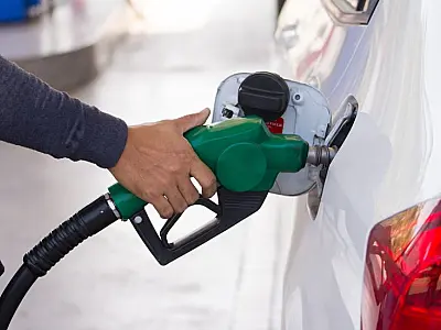 Mesmo com cortes da Petrobras, gasolina fica mais cara nos postos de Campo Grande