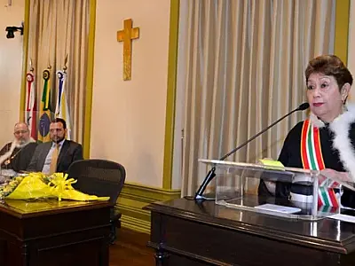 "É regime de escravidão", diz desembargadora que ganha R$ 91 mil, sobre corte de penduricalhos