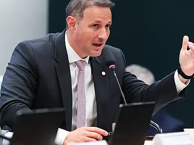 Derrite quer mudança na condução de audiências de custódia
